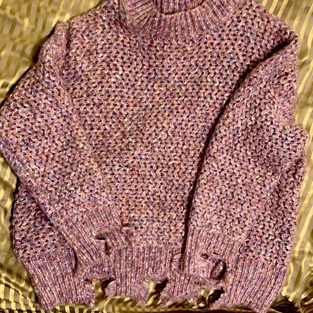 Rose dust sweater. One size.